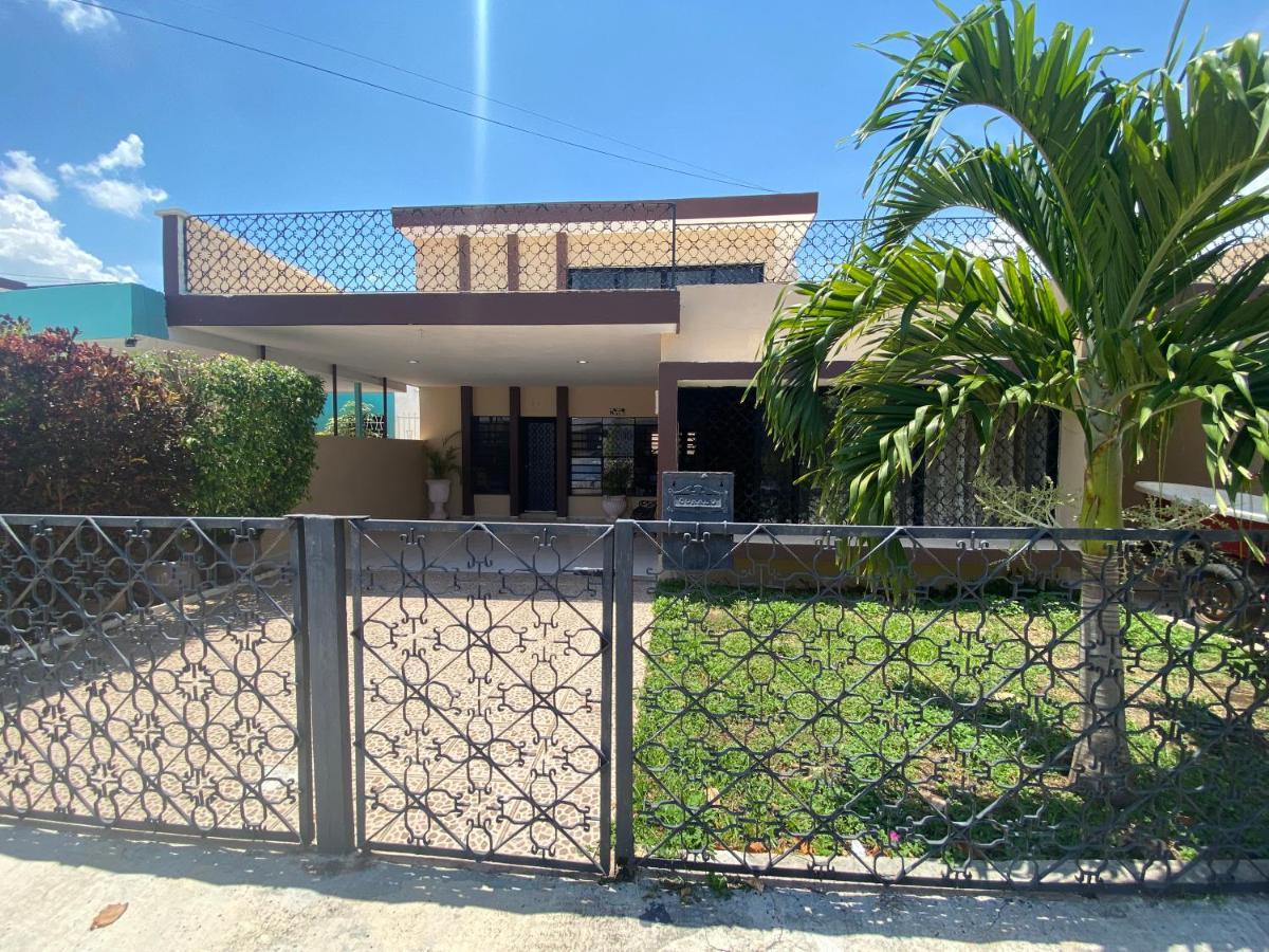Casa Del Artista Villa Mérida Exteriör bild